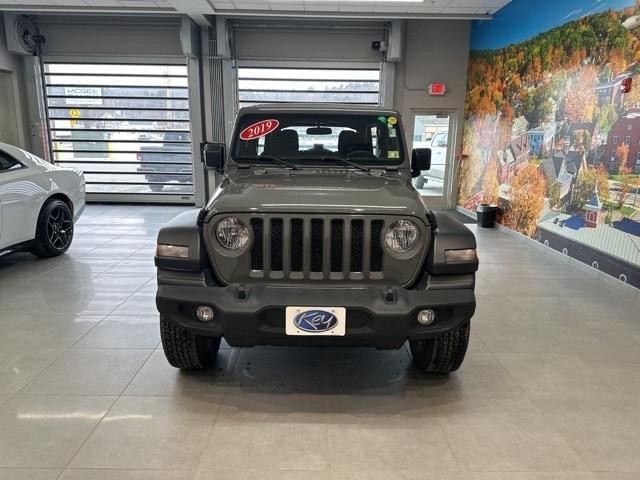 used 2019 Jeep Wrangler Unlimited car, priced at $27,499