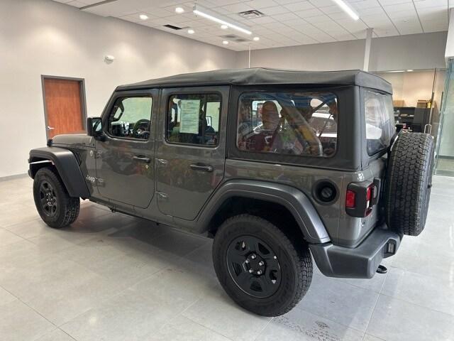 used 2019 Jeep Wrangler Unlimited car, priced at $27,499