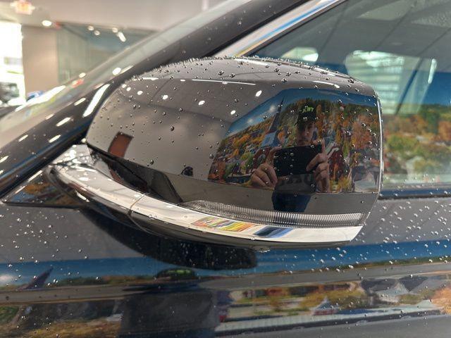 new 2025 Jeep Grand Cherokee car, priced at $48,310