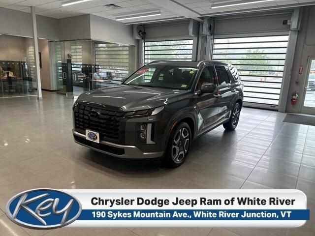 used 2024 Hyundai Palisade car, priced at $38,799