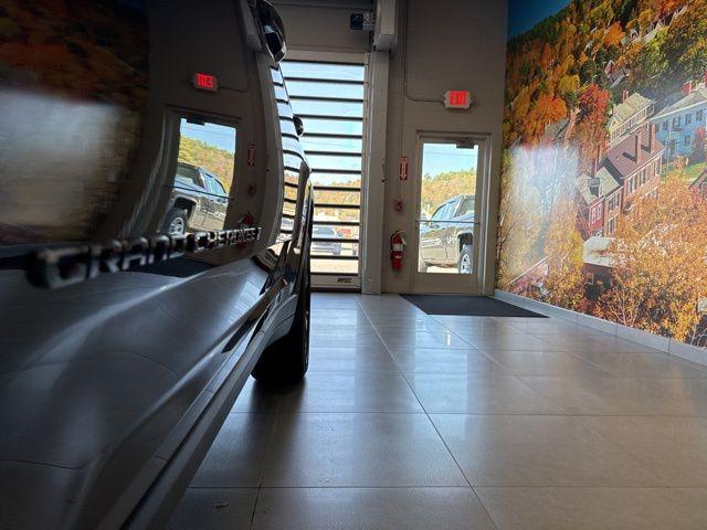 new 2025 Jeep Grand Cherokee car, priced at $44,125