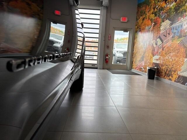 used 2023 Jeep Grand Cherokee L car, priced at $28,999