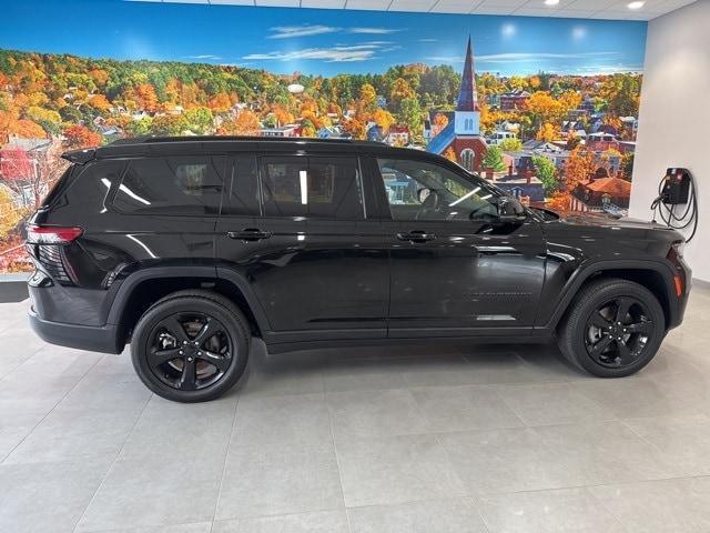 used 2023 Jeep Grand Cherokee L car, priced at $28,995