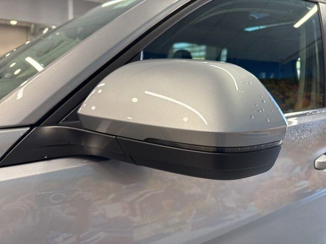 used 2024 Volkswagen Atlas car, priced at $27,099