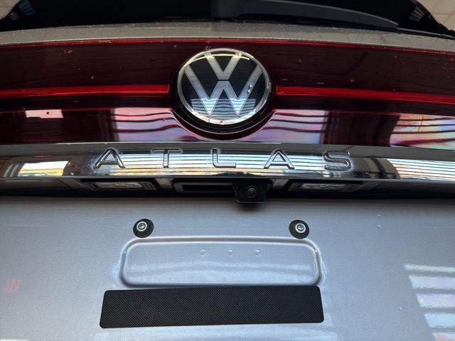 used 2024 Volkswagen Atlas car, priced at $27,099