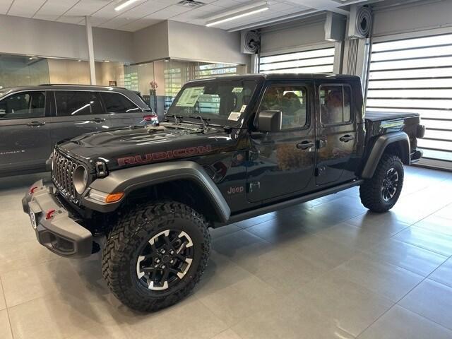 new 2025 Jeep Gladiator car, priced at $57,495