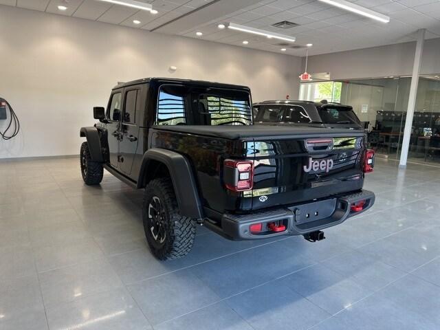 new 2025 Jeep Gladiator car, priced at $57,495