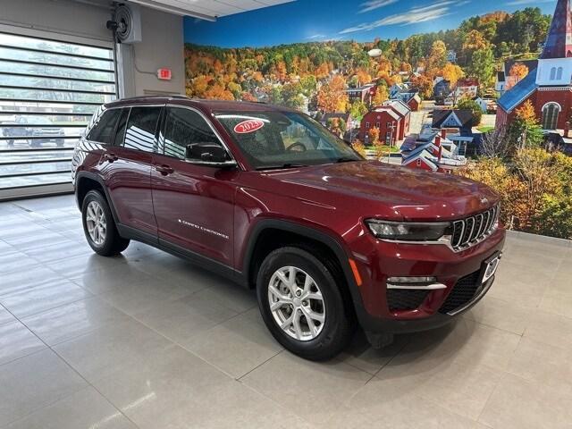 used 2023 Jeep Grand Cherokee car, priced at $30,495