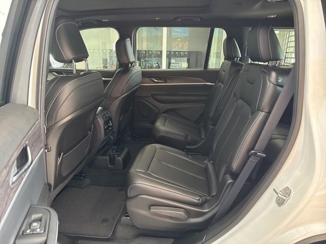 new 2025 Jeep Grand Cherokee L car, priced at $47,917