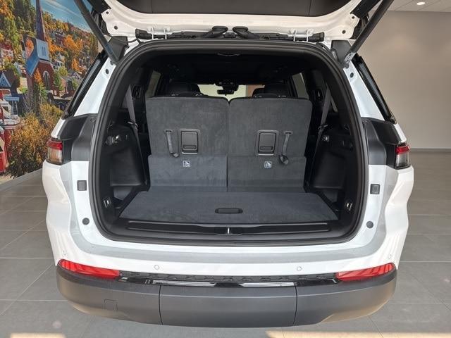 new 2025 Jeep Grand Cherokee L car, priced at $47,917
