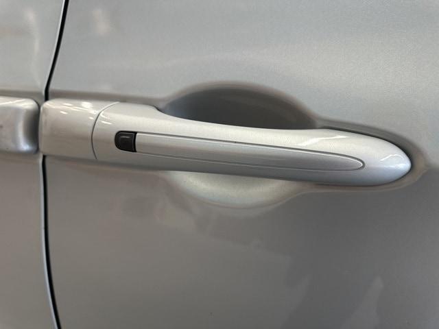 used 2023 Chrysler Pacifica car, priced at $23,450