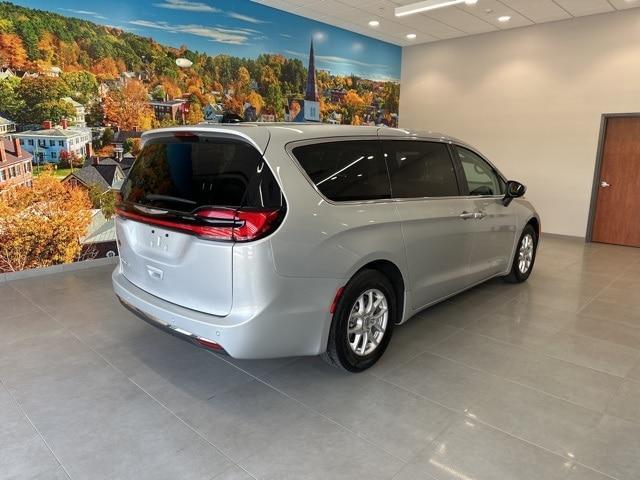 used 2023 Chrysler Pacifica car, priced at $23,450