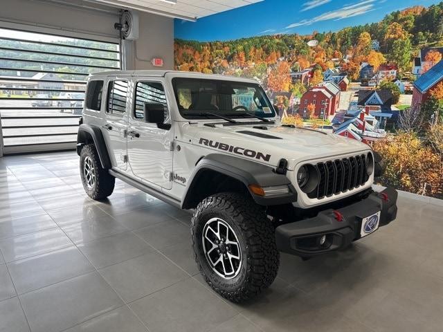 new 2025 Jeep Wrangler car, priced at $55,817