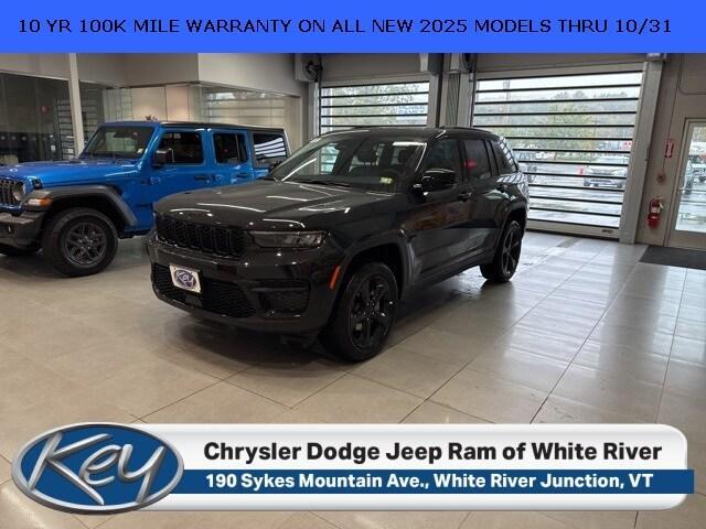 new 2025 Jeep Grand Cherokee car, priced at $44,120