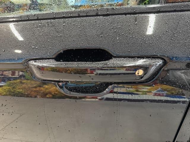 new 2025 Jeep Grand Cherokee car, priced at $45,120