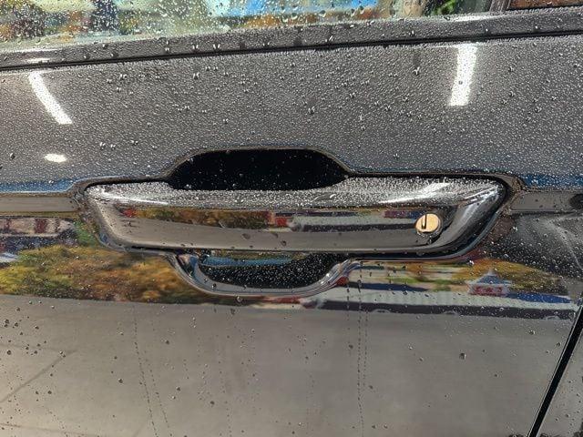 new 2025 Jeep Grand Cherokee car, priced at $45,120