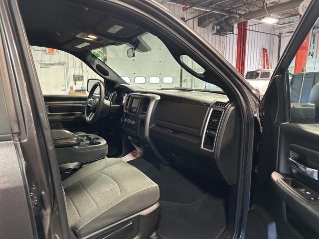 used 2021 Ram 1500 Classic car, priced at $29,999