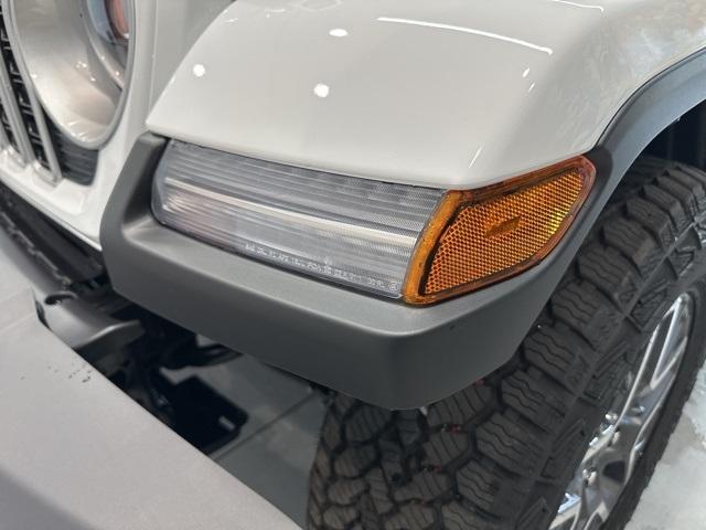 new 2025 Jeep Wrangler car, priced at $53,322