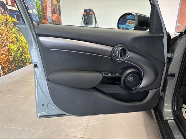 used 2023 MINI Hardtop car, priced at $22,995