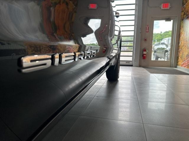 used 2024 GMC Sierra 1500 car, priced at $46,495
