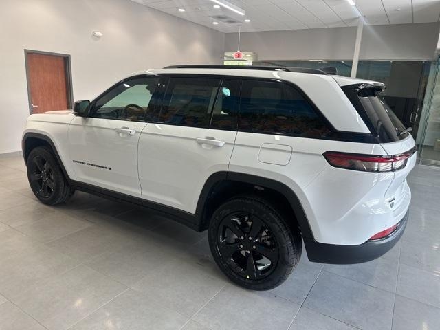 new 2025 Jeep Grand Cherokee car, priced at $48,451