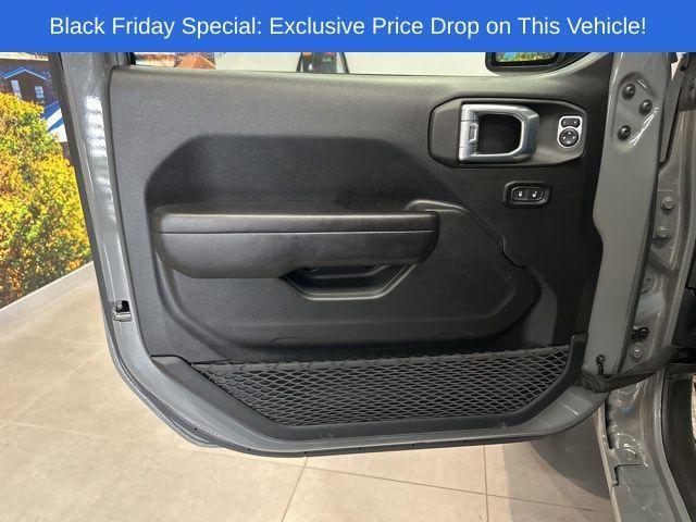 used 2021 Jeep Wrangler Unlimited car, priced at $28,995