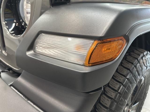 used 2021 Jeep Wrangler Unlimited car, priced at $31,995