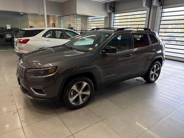 used 2022 Jeep Cherokee car, priced at $22,995