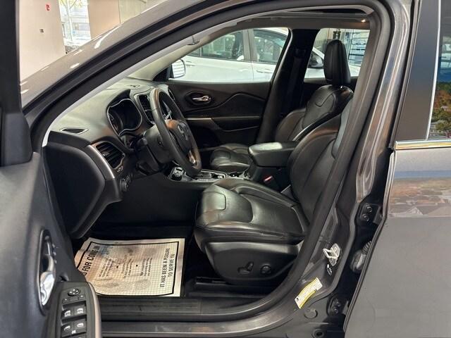 used 2022 Jeep Cherokee car, priced at $22,995