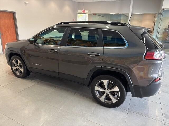 used 2022 Jeep Cherokee car, priced at $22,995