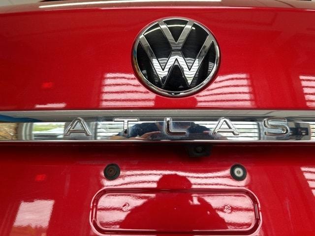 used 2023 Volkswagen Atlas Cross Sport car, priced at $27,998