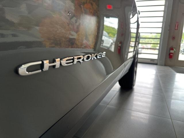 used 2021 Jeep Cherokee car, priced at $20,328