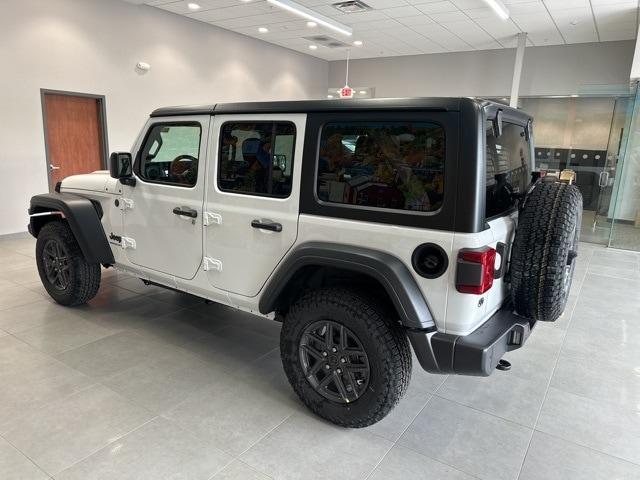 new 2025 Jeep Wrangler car, priced at $47,871