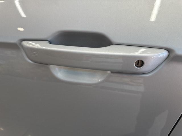 used 2023 Jeep Grand Cherokee L car, priced at $27,995