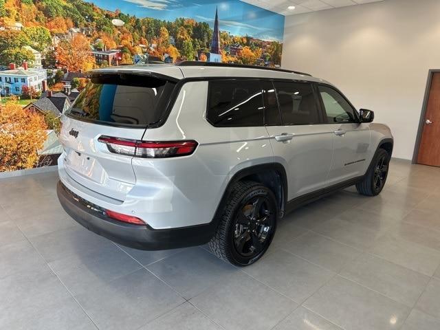 used 2023 Jeep Grand Cherokee L car, priced at $27,995