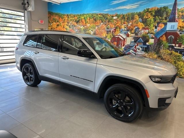 used 2023 Jeep Grand Cherokee L car, priced at $27,995