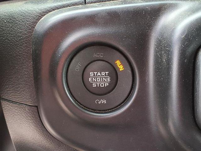 used 2022 Jeep Gladiator car, priced at $30,395