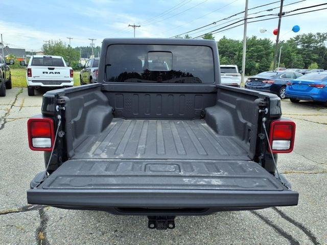 used 2022 Jeep Gladiator car, priced at $30,395