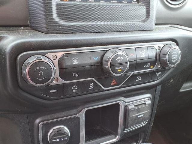 used 2022 Jeep Gladiator car, priced at $30,395