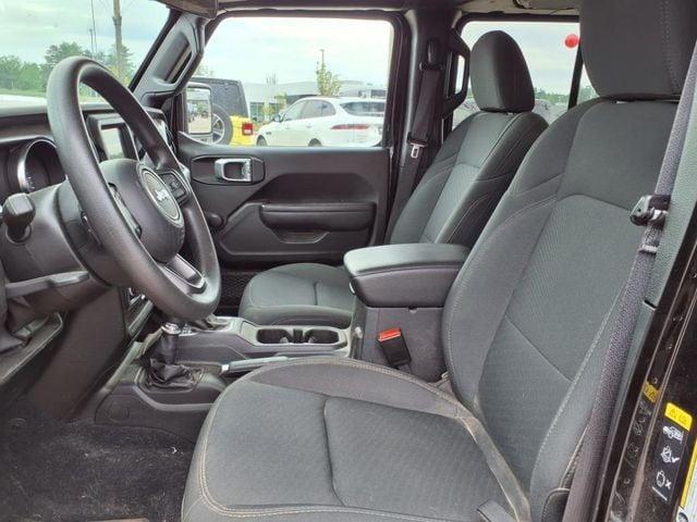 used 2022 Jeep Gladiator car, priced at $30,395