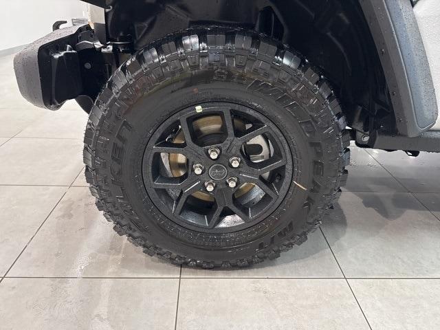 new 2026 Jeep Wrangler car, priced at $53,285