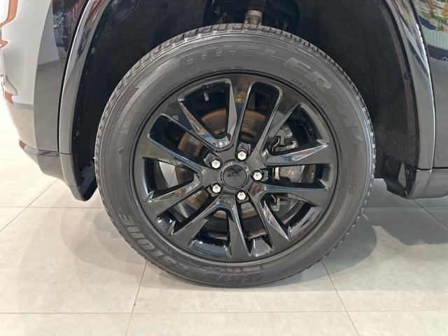 used 2021 Jeep Grand Cherokee car, priced at $28,999