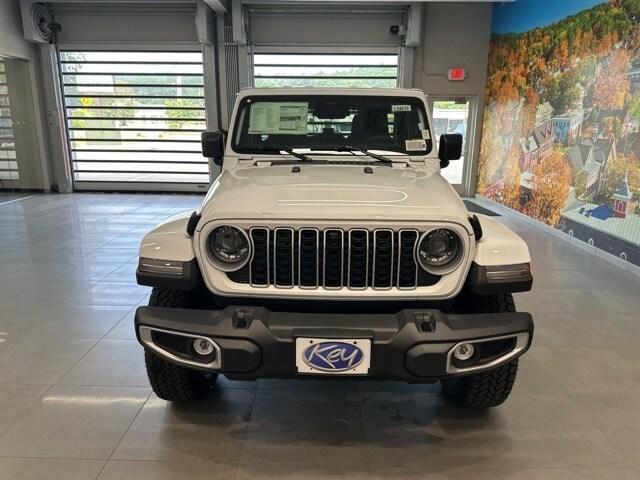new 2025 Jeep Wrangler car, priced at $52,200