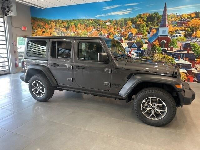 new 2025 Jeep Wrangler car, priced at $46,825