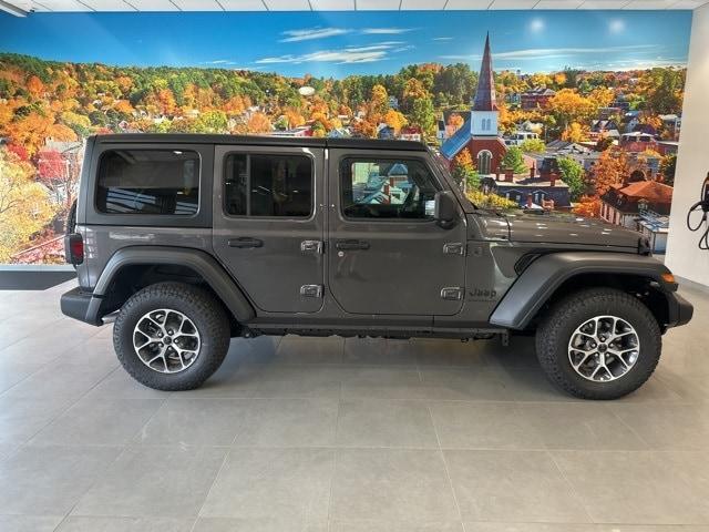 new 2025 Jeep Wrangler car, priced at $46,825