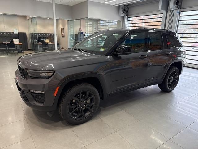 new 2025 Jeep Grand Cherokee car, priced at $48,485