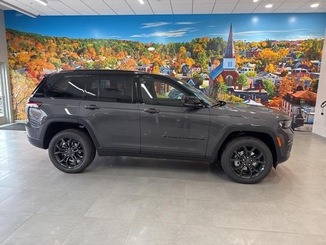 new 2025 Jeep Grand Cherokee car, priced at $48,485