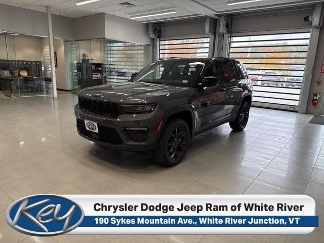 new 2025 Jeep Grand Cherokee car, priced at $48,485