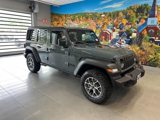 new 2025 Jeep Wrangler car, priced at $45,971