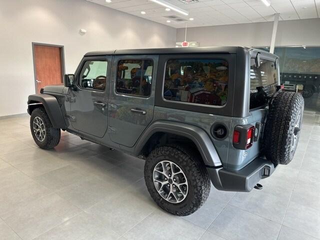new 2025 Jeep Wrangler car, priced at $45,971